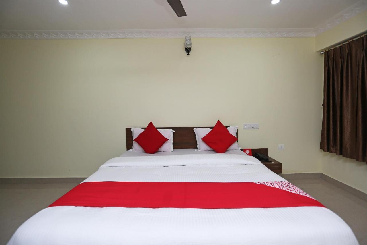 Oyo 26670 The Ranch Hotel Puri Exterior photo